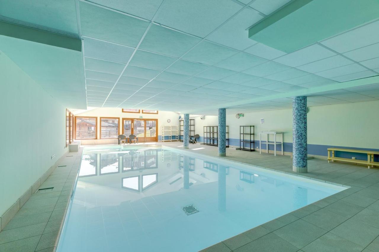 Le Chevreuil - 3 Chambres, Terrasse, Piscine Flumet Luaran gambar